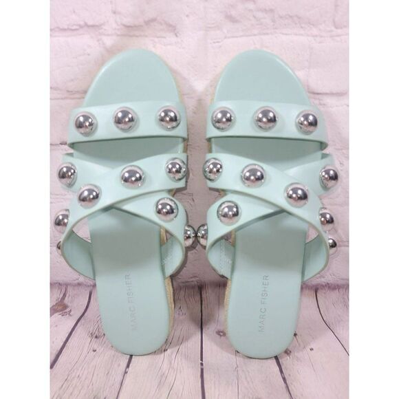 Marc Fisher Bryte Leather Studded Flat Slip-on Sandals Women's Size 9 - Picture 1 of 5